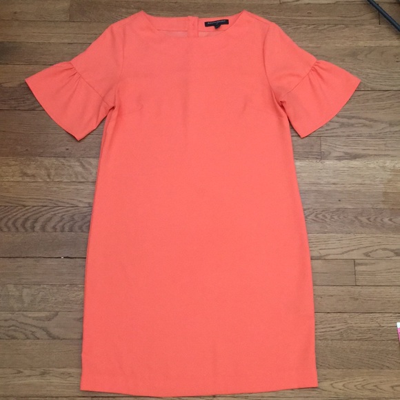 Banana Republic Dresses & Skirts - Banana Republic Orange bell sleeve dress Size 4